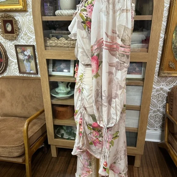 Rococo Sand 100% silk Floral Pink and Cream Dress size Large $686 BNWT